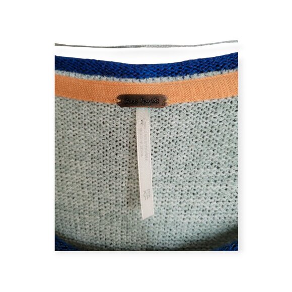 Free People Palm Tree Breeze Knit Ruched Sweater XS Pale Grey Blue Orange Top - Picture 10 of 16